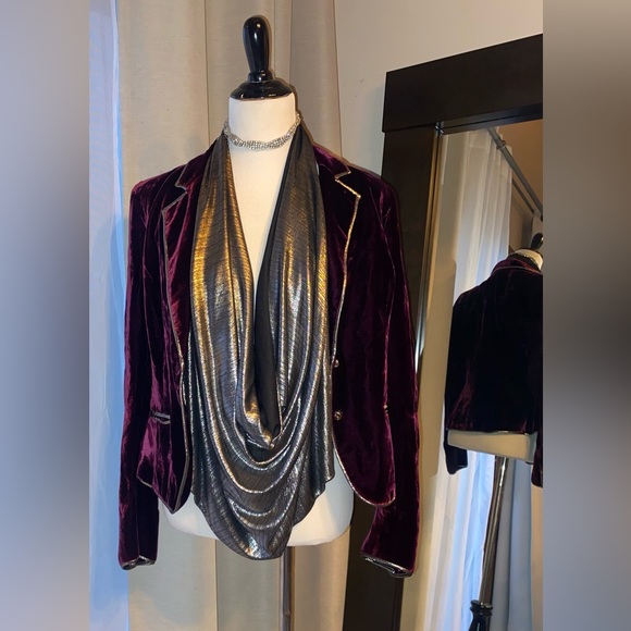 🌟 Unveil Timeless Style with a Modern Twist! 🌟 - Picture 2 of 5